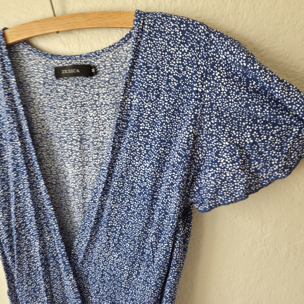 Zesica Wrap Fuffler Midi Dress Womens M Blue/White Floral Short Sleeve VNeck - Picture 5 of 16